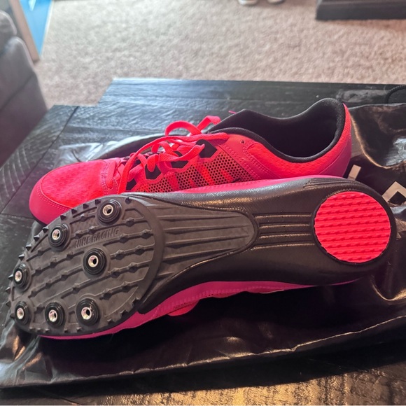 Nike Other - Nike track shoes with out spikes brand new